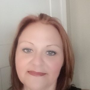 Meet your Posher, Lesley